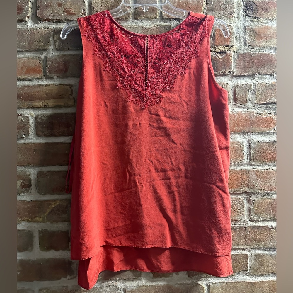 100% silk sleeveless top with lace